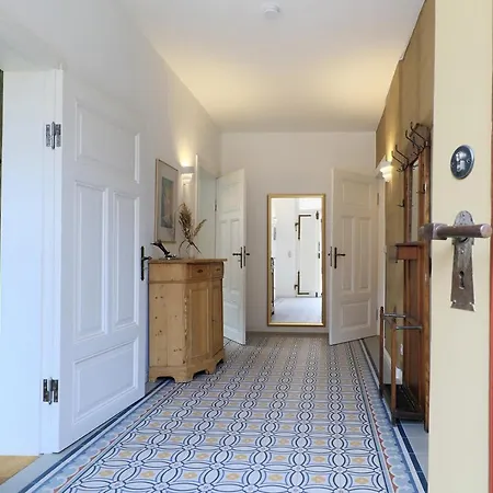 Alte Schmiede Apartman *